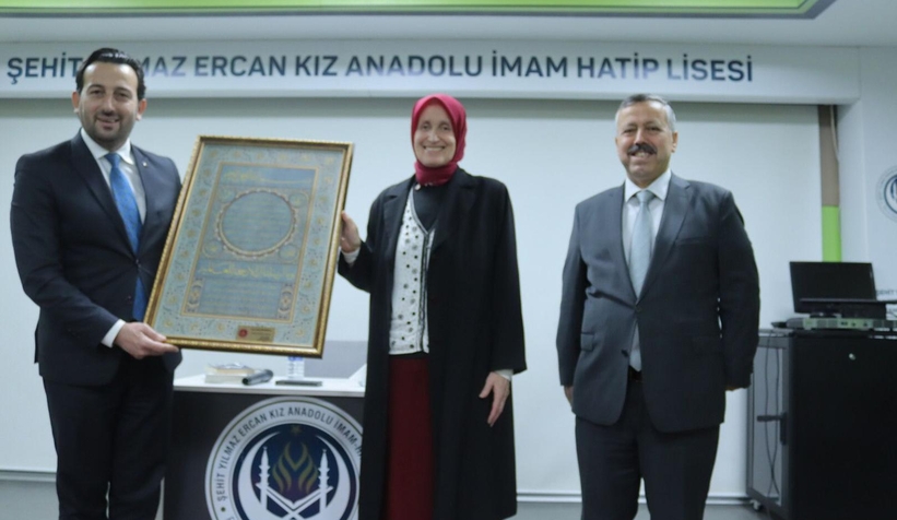 Yazar Rabia Christine Brodbeck'den imza günü