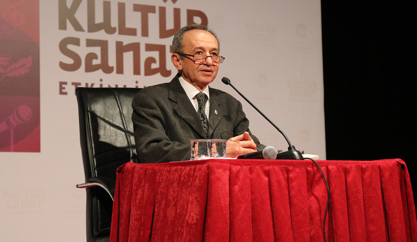 Yazar Yalsızuçanlar Sakaryalı okurlarıyla buluştu