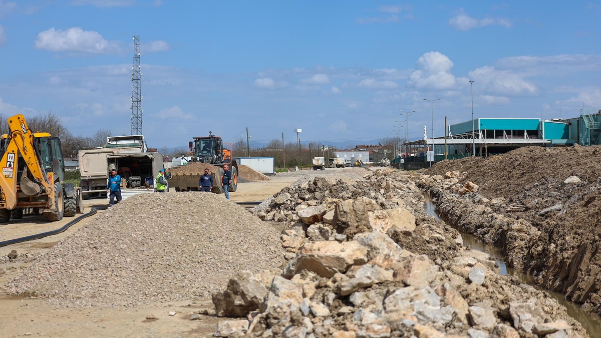 Yazlık Kavşağı’na  Alternatif olacak duble yolda son durum