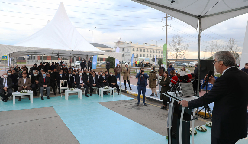 Yazlık’ı rahatlatan cadde ve köprü için görkemli açılış