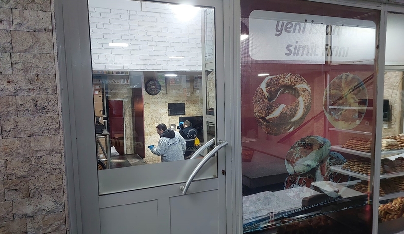 Yeğenini ağır yaralayan amca hayatına son verdi