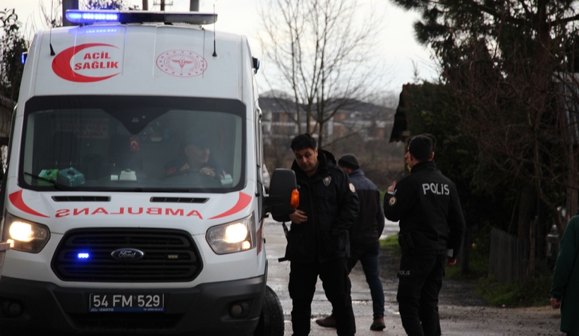 Yemek yerken bayılan karı koca hastaneye kaldırıldı