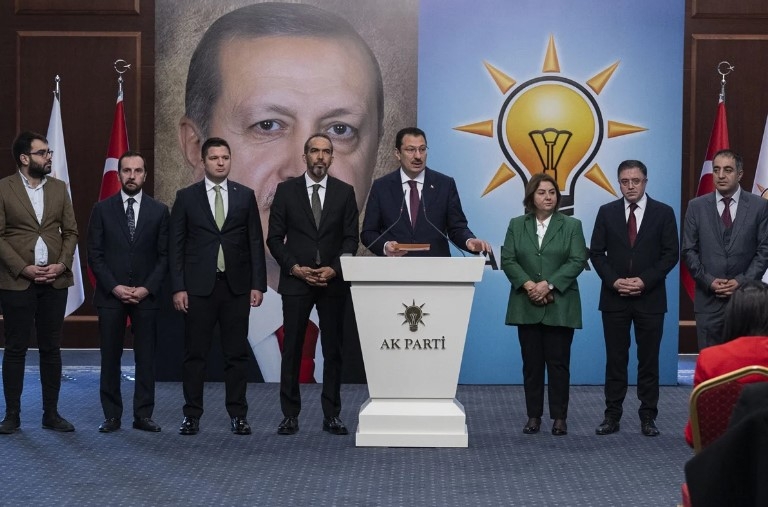 yerel-secim-sureci-isliyor-ak-parti-de-adaylik-tarifeleri-belli-oldud2vsrnn4tm