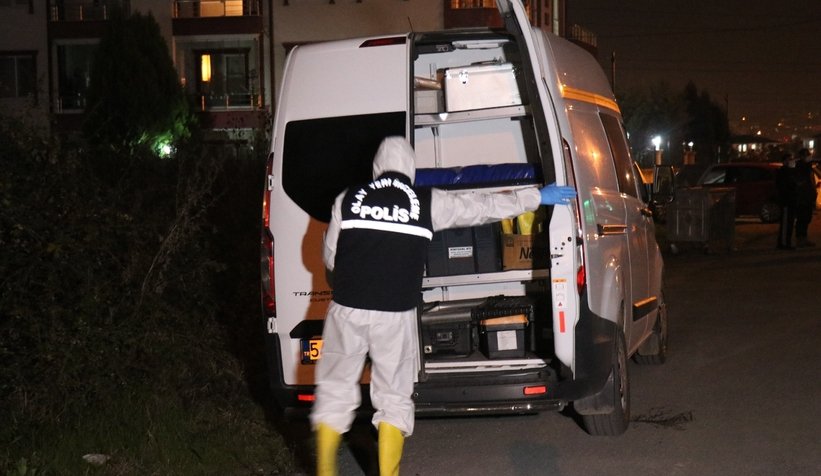 yesiltepe-de-silah-sesi-gelen-evde-bir-kisi-olu-bulunduwfd4bdlxaz