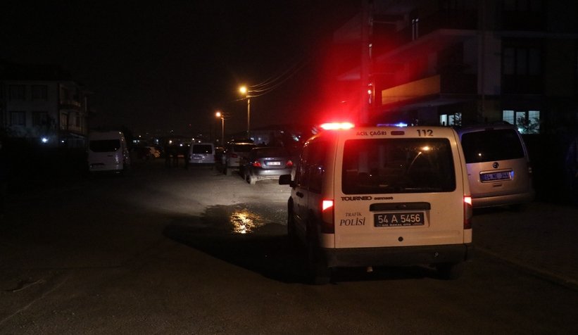 yesiltepe-de-silah-sesi-gelen-evde-bir-kisi-olu-bulunduwfd4bdlxaz