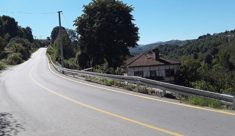  Yol kenarlarına bariyerli önlem: Yüzde 95 seviyelerine ulaştı