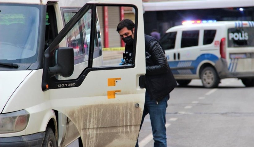 Yol verme kavgası kanlı bitti