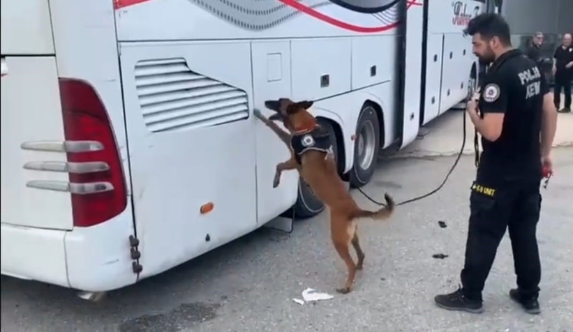 yolcu-otobusunden-76-kilo-eroin-ciktisi9xc0vvue