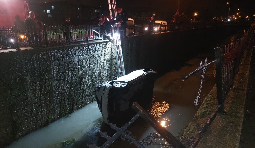 yolun-bittigini-goremedi-kanala-uctucwnjemn3ce