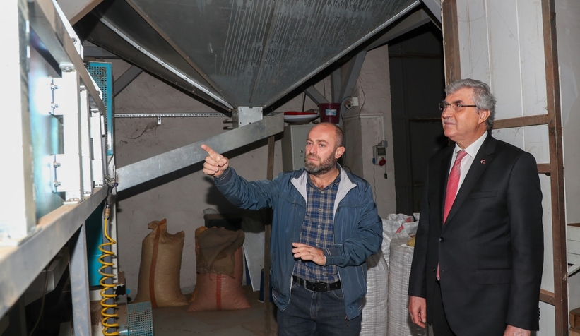 Yüce Karasu'da esnaf ve vatandaşları ziyaret etti