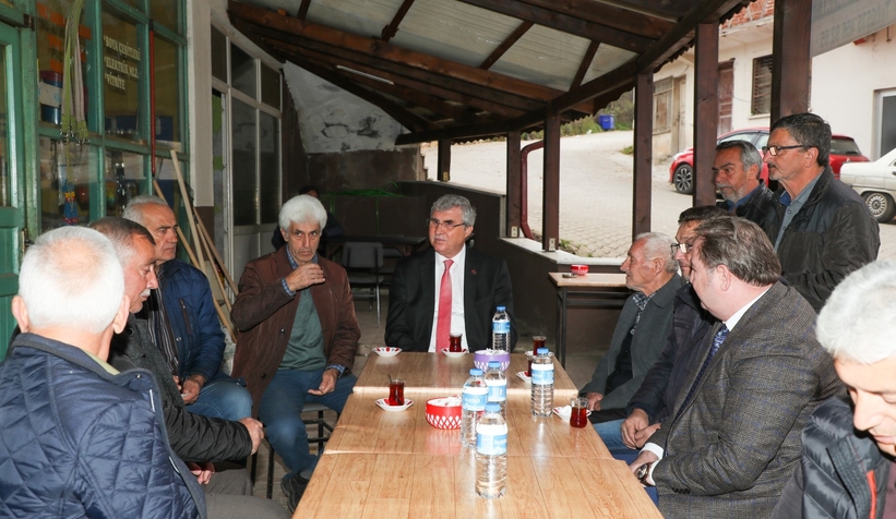 Yüce Karasu'da esnaf ve vatandaşları ziyaret etti