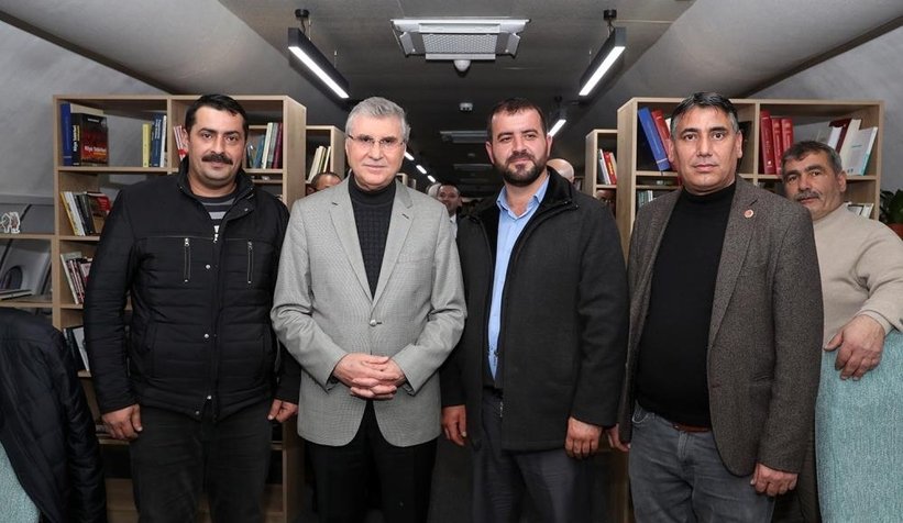 Yüce, Muhtarlar ile Uçak Kıraathanesi’nde buluştu
