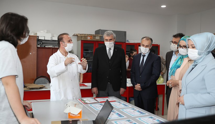 Yüce ve Atabek'den BİLSEM'e ziyaret