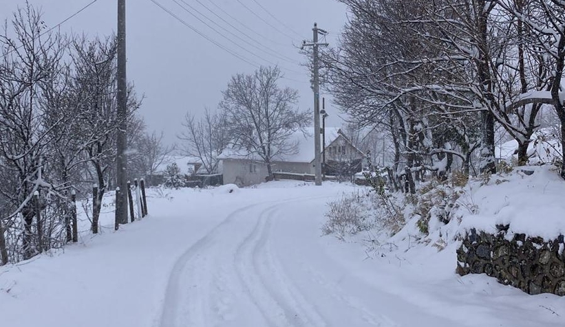 yuksek-kesimler-karla-kaplandib3bvnhdkwj