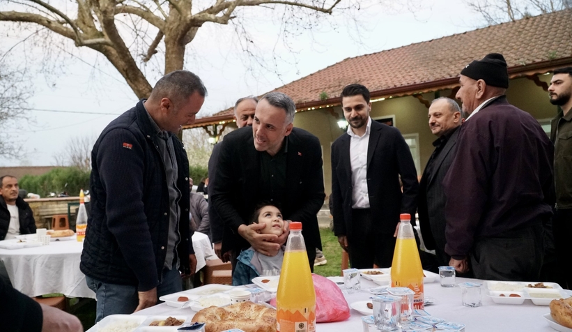 yunus-tever-den-akyazi-ziyaretin1dbntn5y1