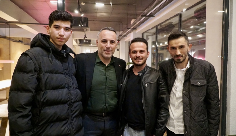 yunus-tever-den-akyazi-ziyaretin1dbntn5y1