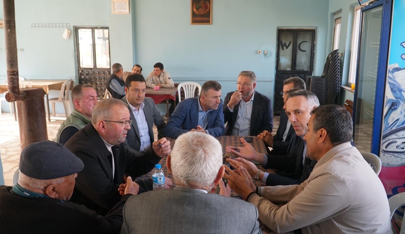 yunus-tever-geyve-de-vatandaslarla-bulustuavhyaxd1be