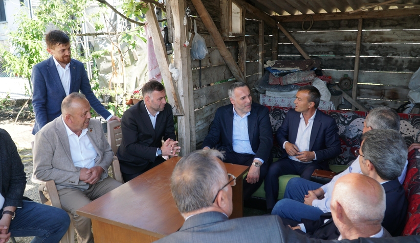 yunus-tever-her-kapi-bir-gonul-programina-kaynarca-ile-devam-ettidvjsew1euu