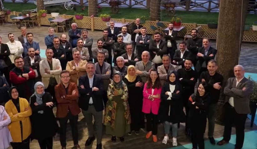 yunus-tever-paylasti-yeni-akima-ayak-uydurdularwm1knetgse
