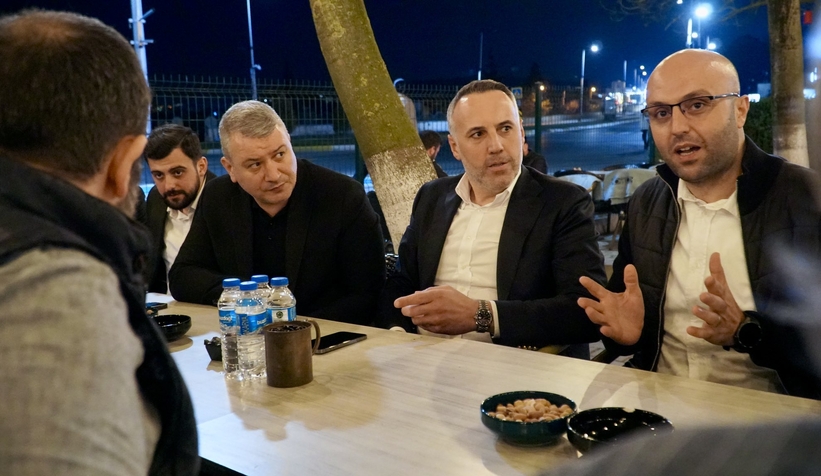 yunus-tever-ramazan-da-16-ilcede-vatandaslarla-bulustubdjnnwrqaf