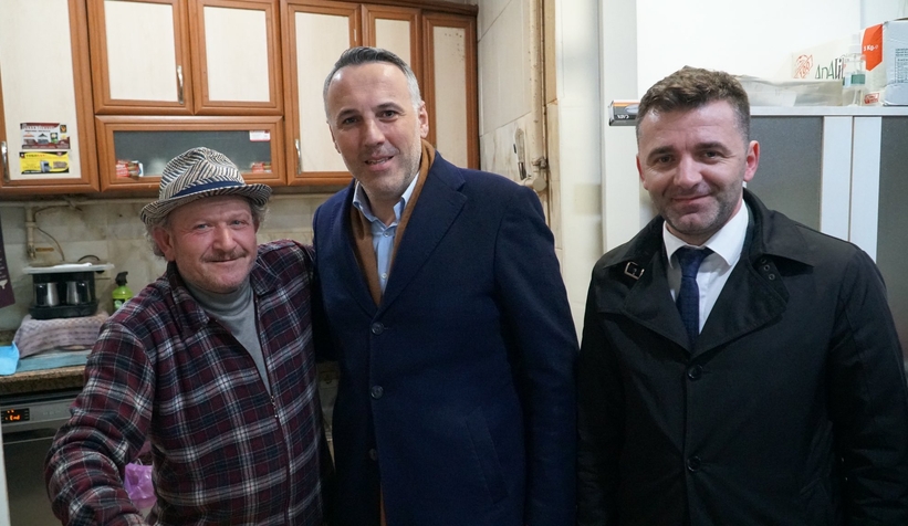 yunus-tever-ramazan-ziyaretlerine-adapazari-ile-devam-ettiakrgz0oyah