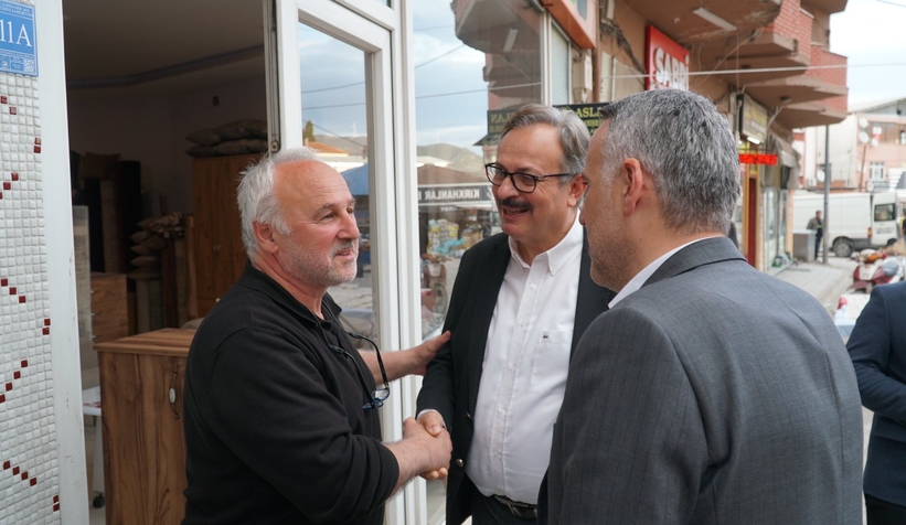 yunus-tever-ziyaretlerine-geyve-ile-devam-ettitenfv2k5nv