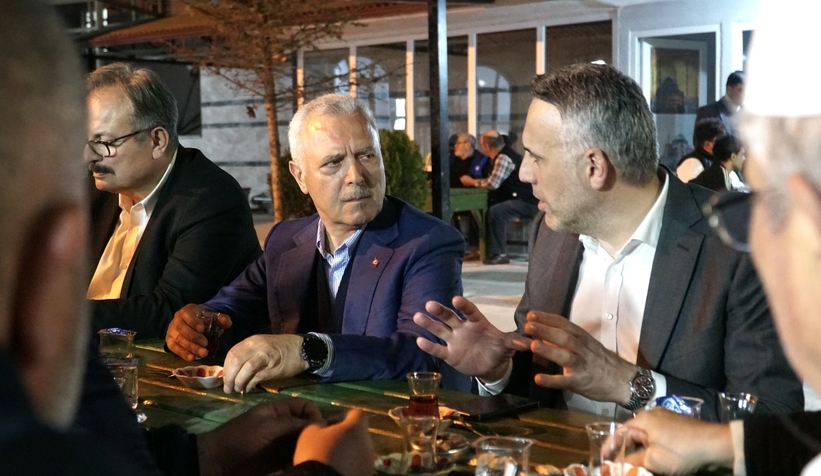 yunus-tever-ziyaretlerine-geyve-ile-devam-ettitenfv2k5nv