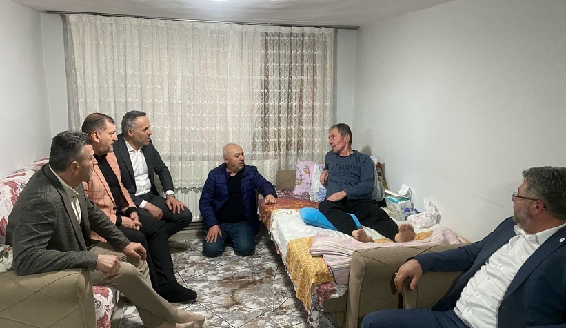 yunus-tever-ziyaretlerine-geyve-ile-devam-ettitenfv2k5nv