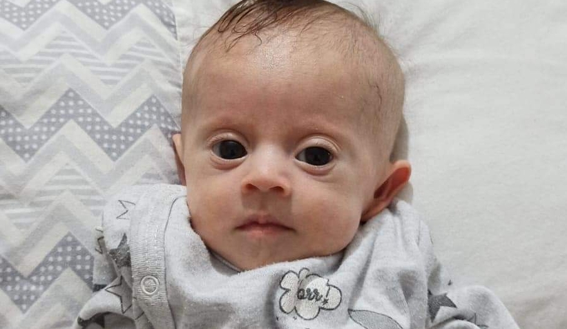 Yürek yakan acı; Oğlunun kefenini çözüp son kez sevdi