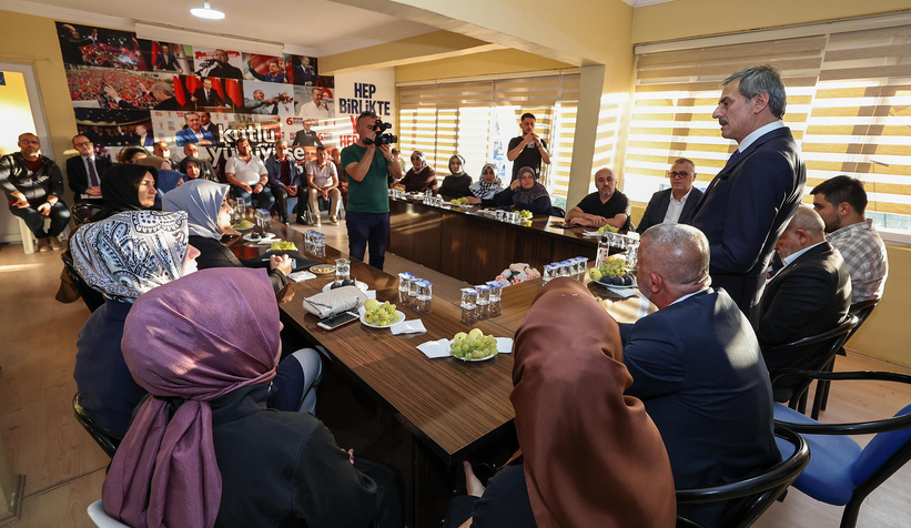 Yusuf Alemdar Geyve’yi ziyaret etti