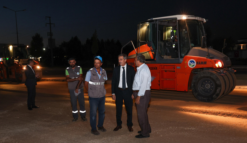 yusuf-alemdar-metrobus-hatti-calismalarini-sahada-takip-ediyorrhnlsvfpof
