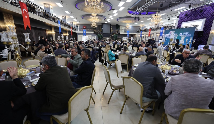 yusuf-alemdar-ogretmenler-ile-bir-araya-gelditwvrvwniqk