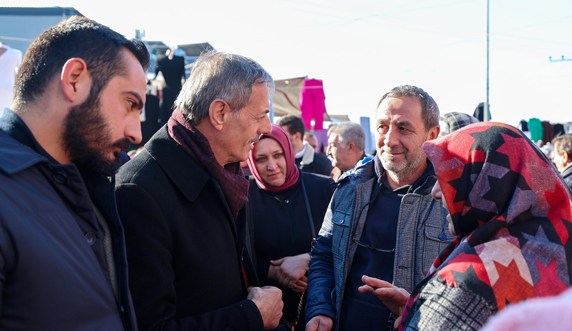 yusuf-alemdara-carsamba-pazarinda-yogun-ilgium9tduvlsl