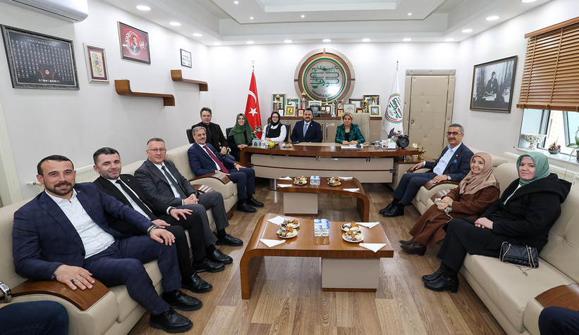 Yusuf Alemdar’dan Sakarya Barosu’na ziyaret