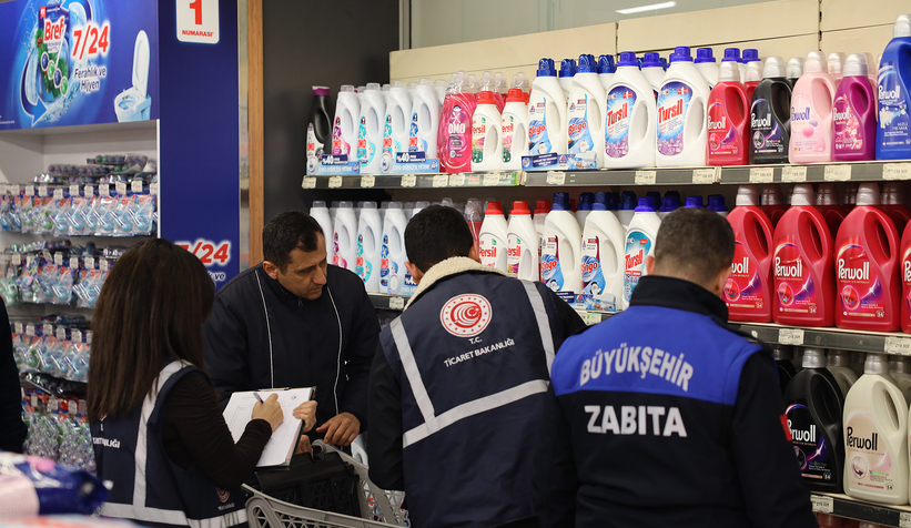 zabita-ekipleri-asgari-ucret-zammi-sonrasi-marketleri-tek-tek-inceledilerumirai9bru