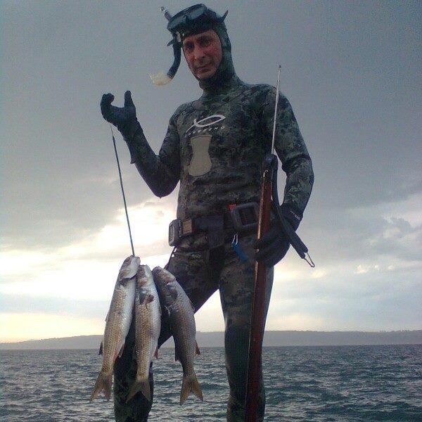 Zıpkınla balık avı sonu oldu