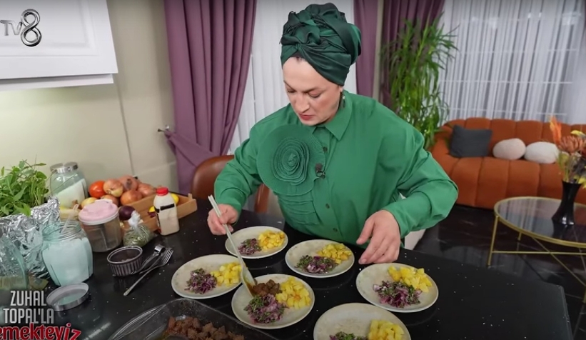zuhal-topal-la-yemekteyiz-yarismasinda-akyazili-yarismaciwvvrwfbfk2