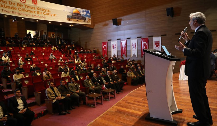 “Ülkemizin başarılarını gençler zirveye taşıyacak”