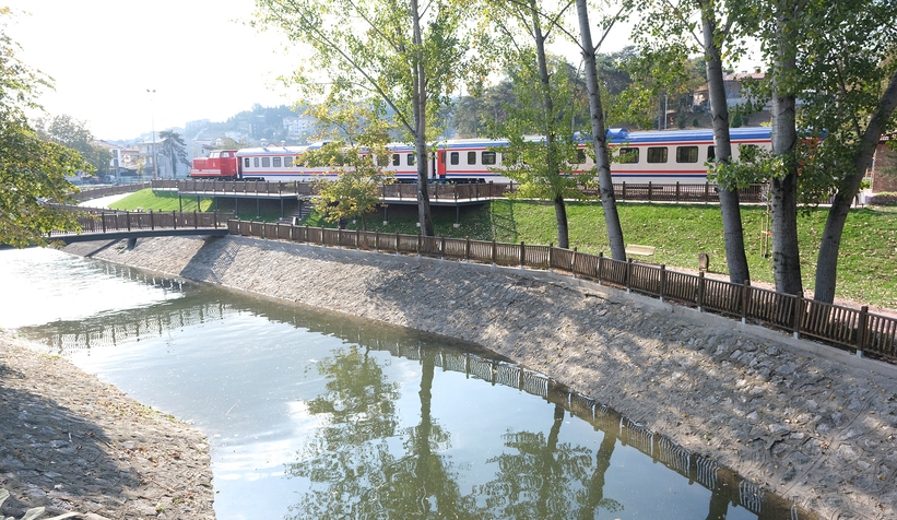 “vagonla-ozdeslesen-bir-sehir”k2firvhbru