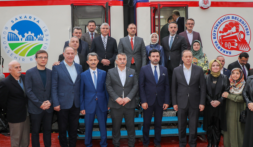 “vagonla-ozdeslesen-bir-sehir”k2firvhbru