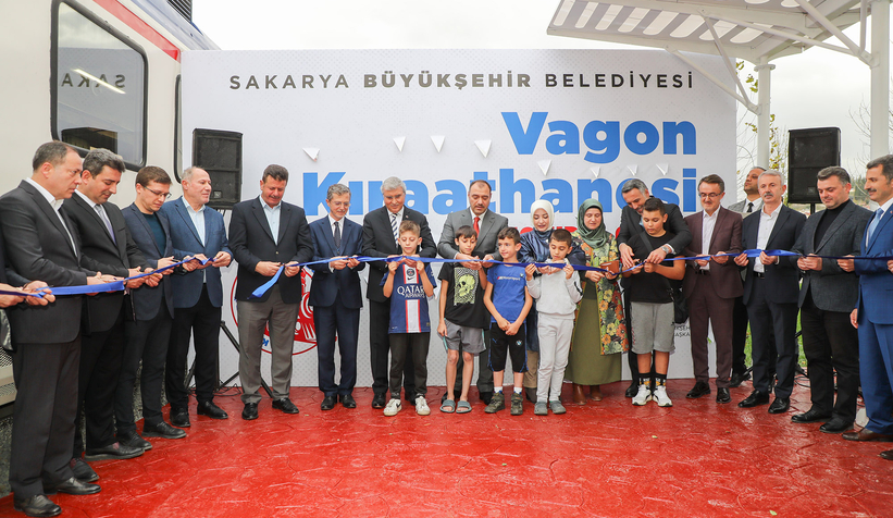 “vagonla-ozdeslesen-bir-sehir”k2firvhbru