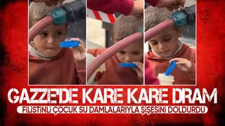 Gazze'de Filistinli çocuk, su damlalarıyla şişesini doldurdu