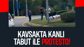 Gazze ve Filistin'e destek için kavşağa kanlı tabut bıraktılar