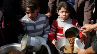 Gazze’de açlık ve susuzluktan ölenlerin sayısı 27’ye yükseldi