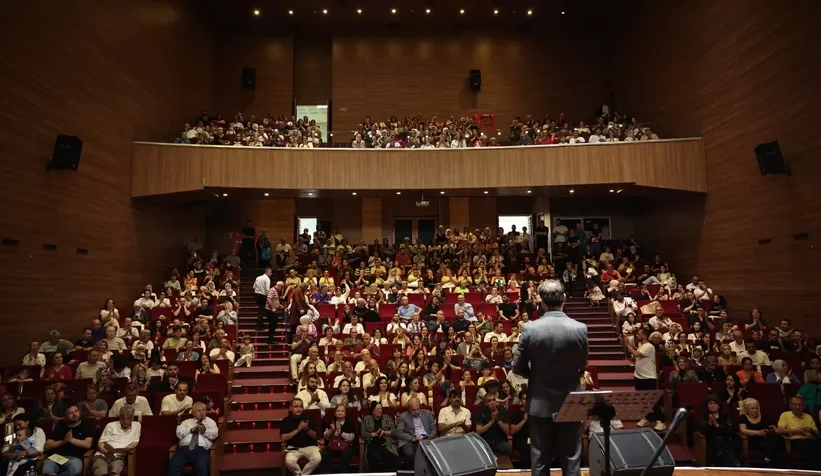 Gelenekten geleceğe: Serdivan’da Türk Müziği ziyafeti