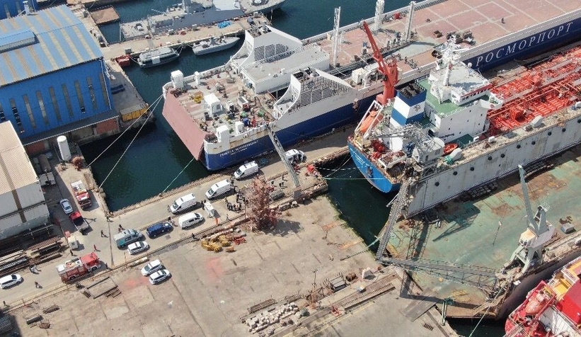 Gemide karbondioksit sızıntısı oldu, 4 işçi zehirlendi