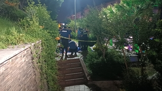 Genç adam parkta ölü bulundu