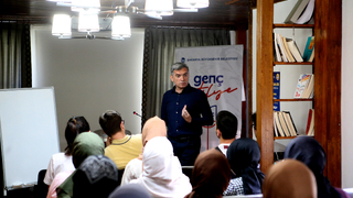 Genç Atölye’de: Türkiye’nin 200 yıllık tarihi konuşuldu