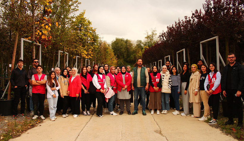 Genç Kızılay Büyükşehir’in çalışmalarını yerinde gördü