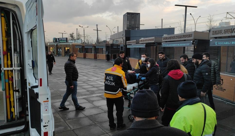 Genç kızların kavgasında kan aktı: 1 yaralı